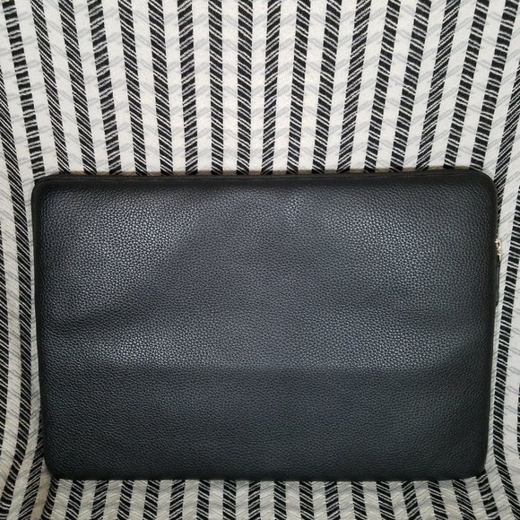 kate Spade black sienne logo laptop sleeve new - Picture 4 of 8